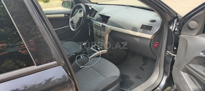 Opel Astra 2009, 400,000 km - 1.3 l - Şabran