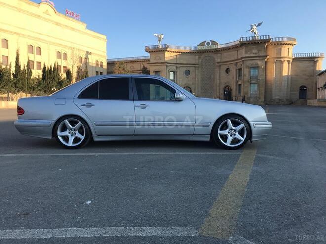Mercedes E 320 1999, 307,000 km - 3.2 l - Bakı