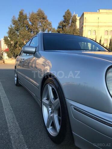 Mercedes E 320 1999, 307,000 km - 3.2 l - Bakı