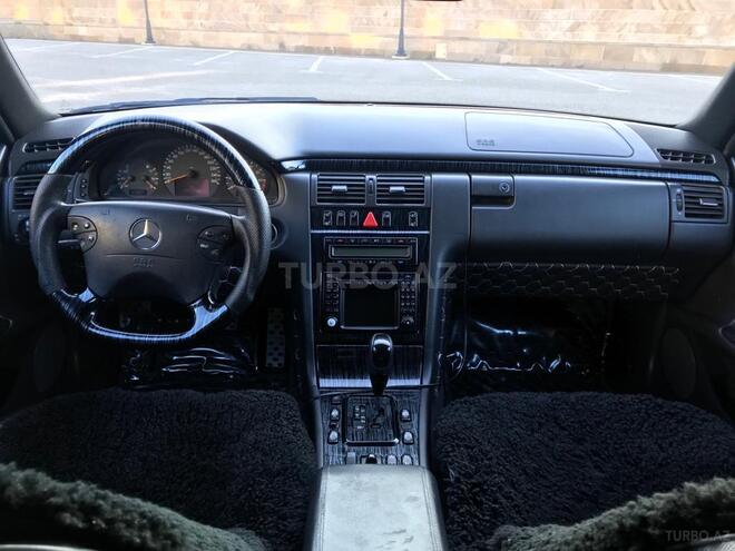 Mercedes E 320 1999, 307,000 km - 3.2 l - Bakı