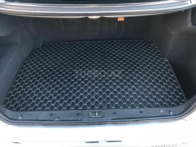 Mercedes E 320 1999, 307,000 km - 3.2 l - Bakı