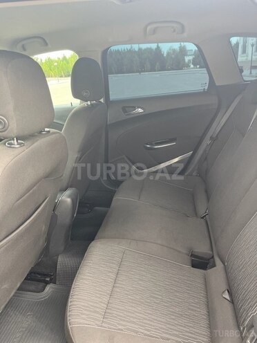 Opel Astra 2015, 128,000 km - 1.4 l - Ağdaş