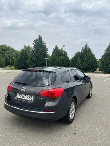 Opel Astra 2015, 128,000 km - 1.4 l - Ağdaş