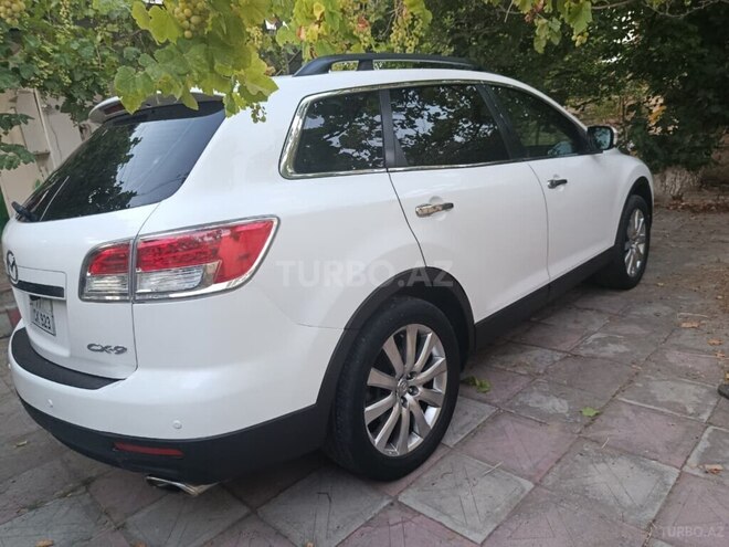 Mazda CX-9-11