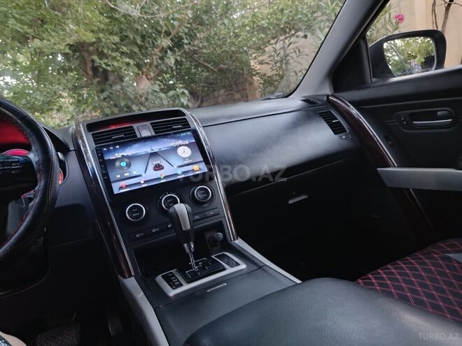 Mazda CX-9-16