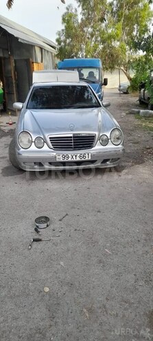 Mercedes E 220 d 2002, 540,000 km - 2.2 l - Bakı