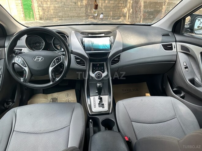 Hyundai Elantra 2011, 210,000 km - 1.8 l - Bakı
