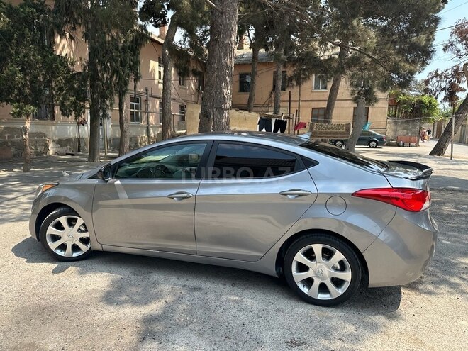 Hyundai Elantra 2011, 210,000 km - 1.8 l - Bakı