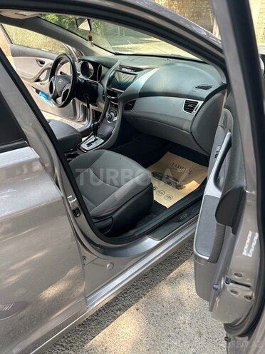 Hyundai Elantra 2011, 210,000 km - 1.8 l - Bakı