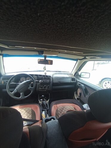 Volkswagen Vento 1994, 166,000 km - 1.8 л - Bakı