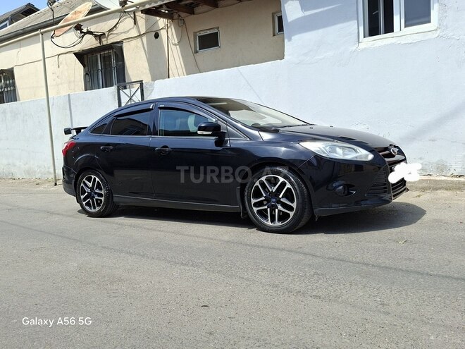 Ford Focus 2013, 184,000 km - 2.0 l - Bakı