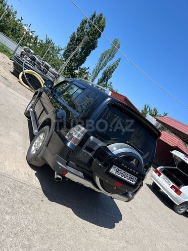 Mitsubishi Pajero 2007, 103,445 km - 3.0 l - Quba