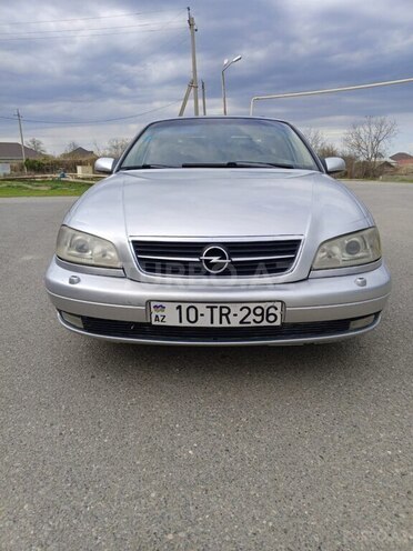Opel Omega 1999, 382,300 km - 2.5 l - Yevlax