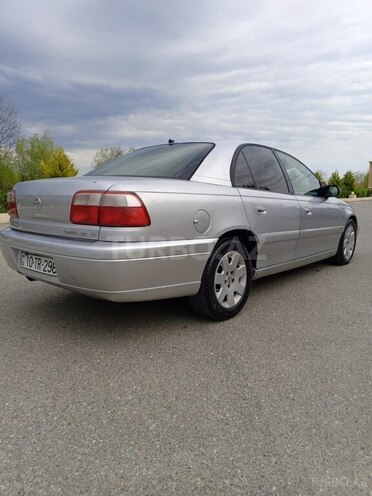 Opel Omega 1999, 382,300 km - 2.5 l - Yevlax