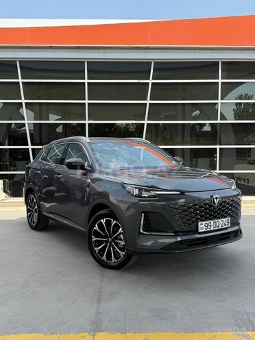 Changan CS 55 Plus 2025, 0 km - 1.5 l - Bakı