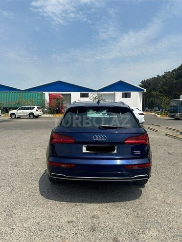 Audi Q5 2017, 120,000 km - 2.0 l - Bakı