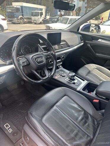 Audi Q5 2017, 120,000 km - 2.0 l - Bakı