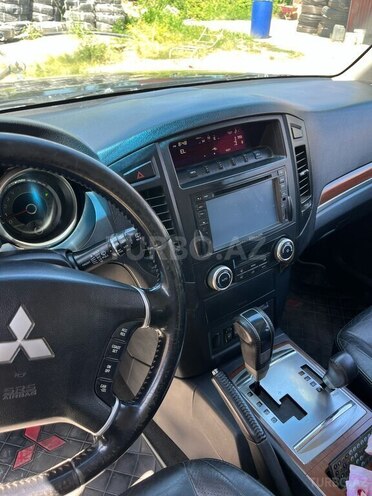 Mitsubishi Pajero 2007, 103,445 km - 3.0 l - Quba