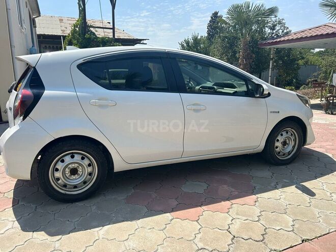 Toyota Aqua 2020, 86,000 km - 1.5 l - Bakı