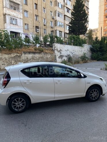 Toyota Aqua 2017, 63,559 km - 1.5 l - Bakı