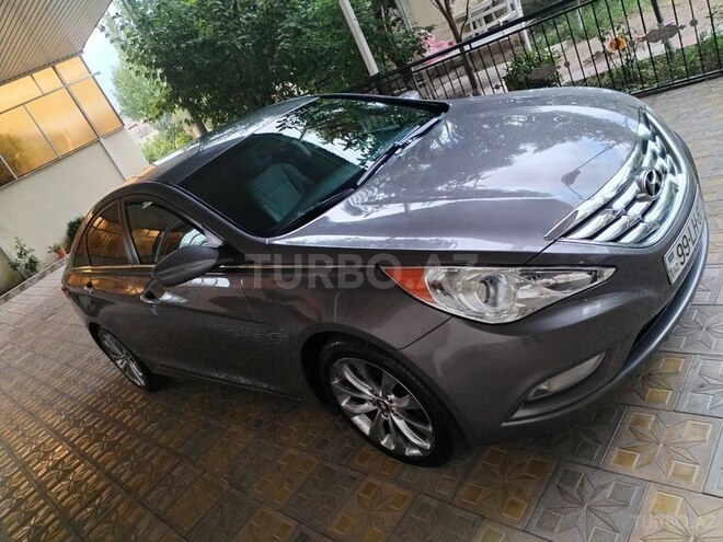 Hyundai Sonata 2011, 170,000 km - 2.0 l - Tovuz