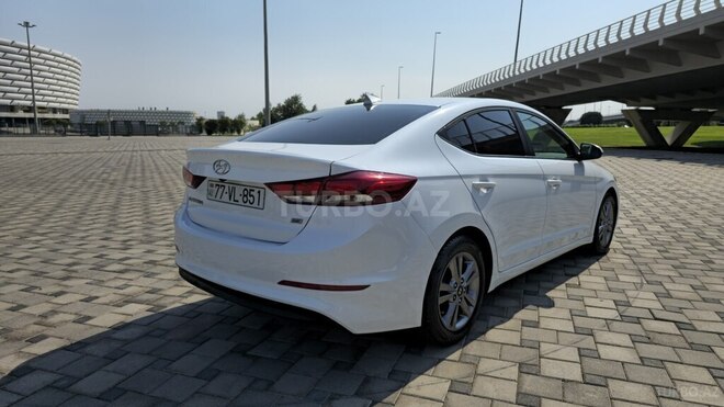 Hyundai Elantra 2018, 62,000 km - 2.0 l - Bakı