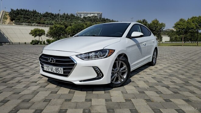 Hyundai Elantra 2018, 62,000 km - 2.0 l - Bakı