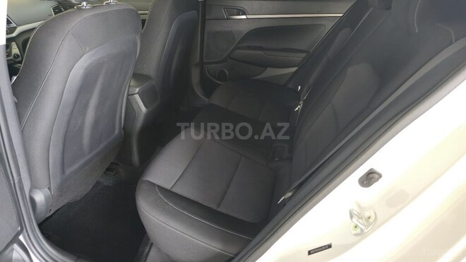 Hyundai Elantra 2018, 62,000 km - 2.0 l - Bakı