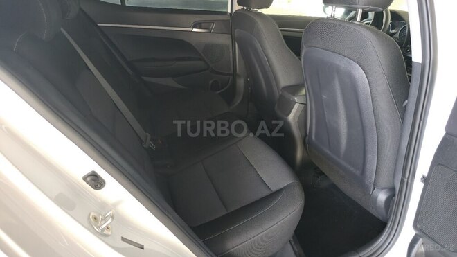 Hyundai Elantra 2018, 62,000 km - 2.0 l - Bakı