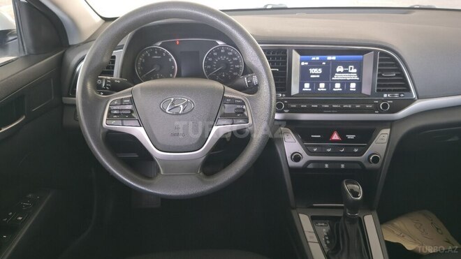 Hyundai Elantra 2018, 62,000 km - 2.0 l - Bakı