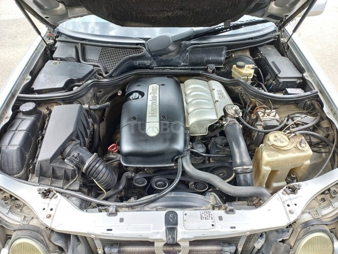 Mercedes E 200 1998, 259,400 km - 2.2 l - Xaçmaz