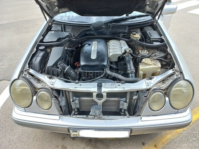 Mercedes E 200 1998, 259,400 km - 2.2 l - Xaçmaz