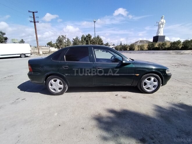 Opel Vectra 1998, 325,000 km - 1.6 l - Bakı