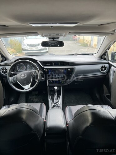 Toyota Corolla 2016, 160,000 km - 1.8 l - Kürdəmir