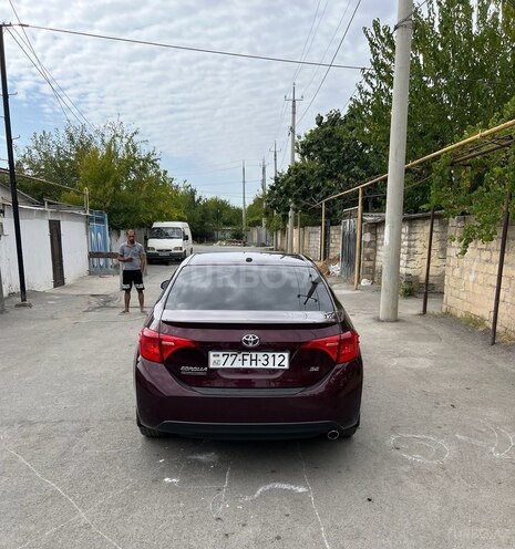 Toyota Corolla 2016, 160,000 km - 1.8 l - Kürdəmir