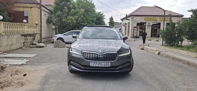 Skoda Superb 2023, 45,000 km - 2.0 l - Sumqayıt