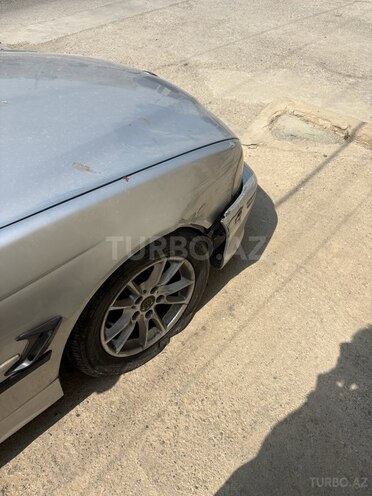BMW 528 1996, 480,000 km - 2.8 l - Bakı