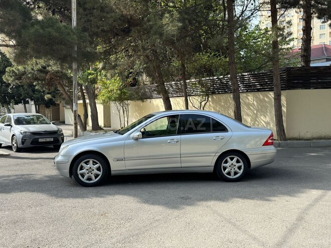 Mercedes C 240 2000, 250,000 km - 2.6 л - Bakı
