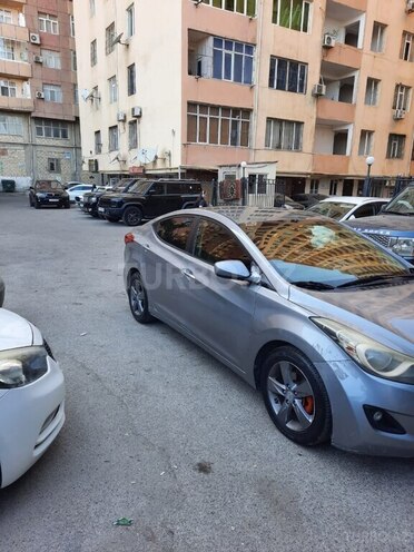 Hyundai Elantra 2013, 332,346 km - 1.8 л - Bakı