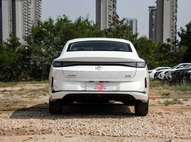 Changan Qiyuan A05 2025, 0 km - 1.5 l - Bakı