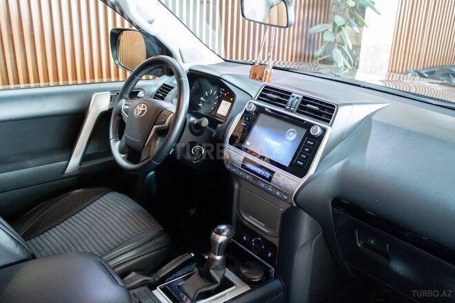 Toyota Land Cruiser Prado 2018, 40,000 km - 2.7 l - Bakı
