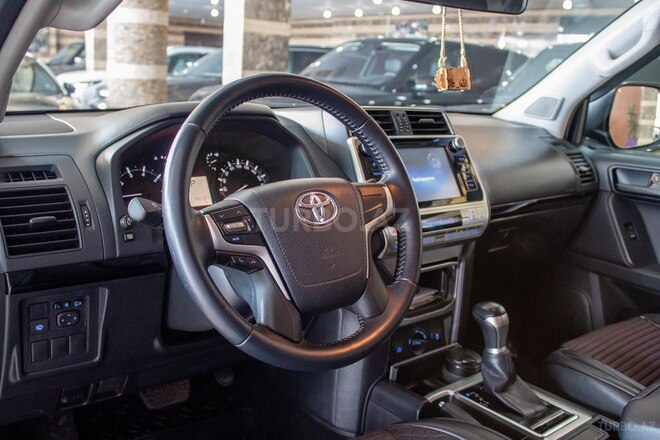 Toyota Land Cruiser Prado 2018, 40,000 km - 2.7 l - Bakı