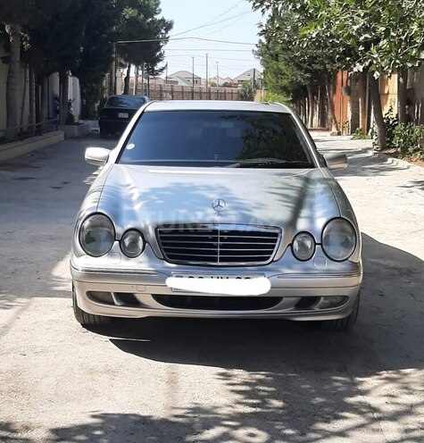 Mercedes E 240 2001, 365,000 km - 2.4 l - Bakı