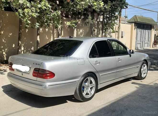 Mercedes E 240 2001, 365,000 km - 2.4 l - Bakı