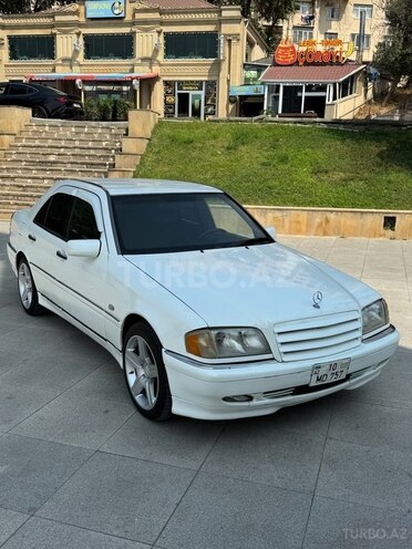 Mercedes C 220 1995, 255,800 km - 2.2 l - Bakı