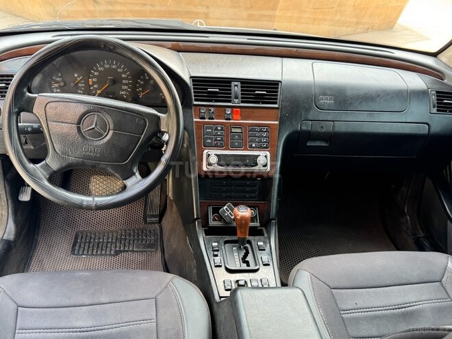 Mercedes C 220 1995, 255,800 km - 2.2 l - Bakı