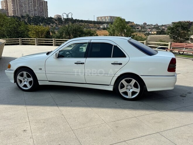 Mercedes C 220 1995, 255,800 km - 2.2 l - Bakı
