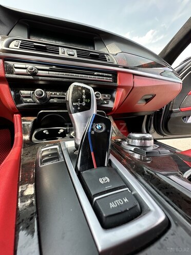 BMW 528 2013, 241,000 km - 2.0 l - Bakı