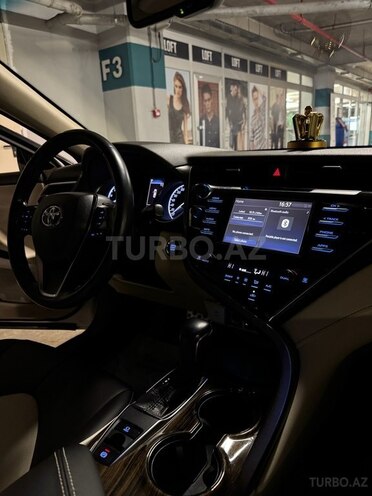 Toyota Camry 2018, 110,000 km - 2.5 л - Bakı