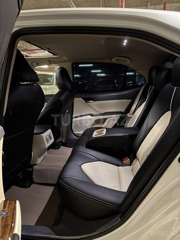 Toyota Camry 2018, 110,000 km - 2.5 л - Bakı